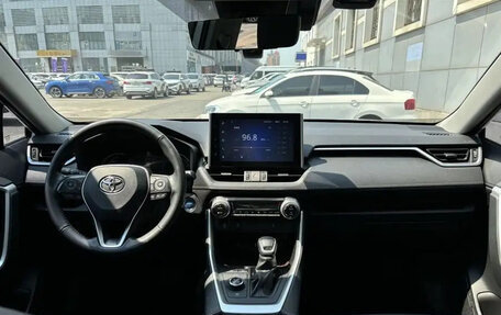 Toyota RAV4, 2022 год, 2 550 090 рублей, 8 фотография