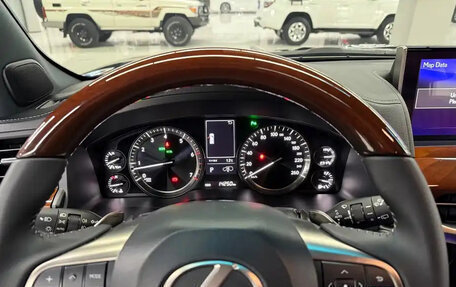 Lexus LX III, 2021 год, 7 700 005 рублей, 10 фотография