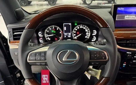 Lexus LX III, 2021 год, 7 700 005 рублей, 8 фотография