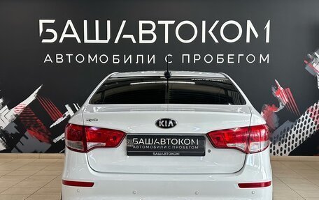 KIA Rio III рестайлинг, 2016 год, 940 000 рублей, 6 фотография