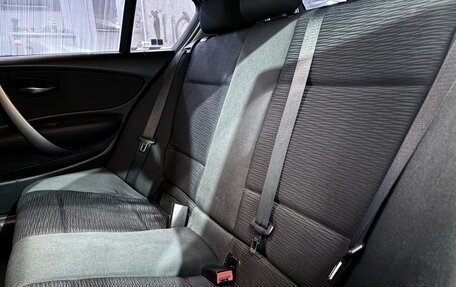 BMW 1 серия, 2011 год, 820 000 рублей, 15 фотография