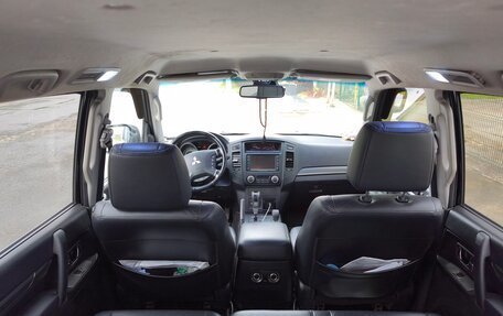 Mitsubishi Pajero IV, 2011 год, 1 850 000 рублей, 14 фотография