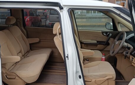 Honda Elysion I, 2004 год, 1 150 000 рублей, 10 фотография