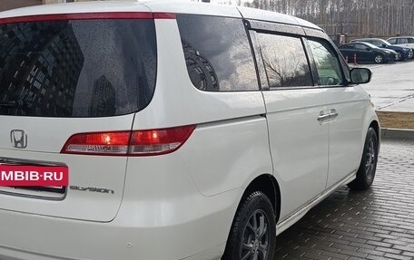 Honda Elysion I, 2004 год, 1 150 000 рублей, 2 фотография