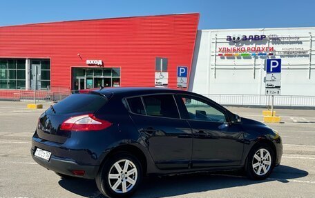 Renault Megane III, 2013 год, 599 999 рублей, 6 фотография