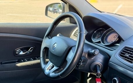 Renault Megane III, 2013 год, 599 999 рублей, 8 фотография