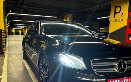 Mercedes-Benz E-Класс, 2017 год, 2 210 000 рублей, 2 фотография