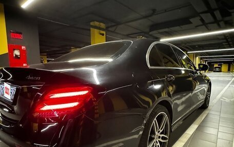 Mercedes-Benz E-Класс, 2017 год, 2 210 000 рублей, 5 фотография