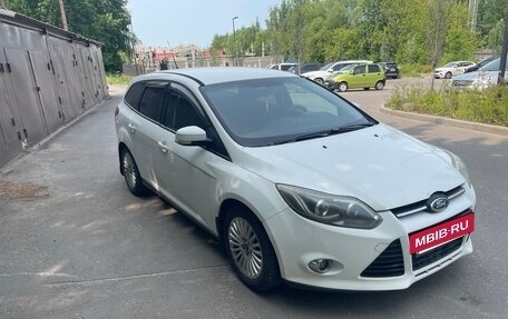 Ford Focus III, 2013 год, 610 000 рублей, 2 фотография
