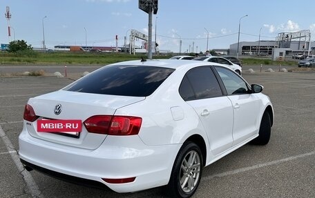 Volkswagen Jetta VI, 2013 год, 850 000 рублей, 4 фотография
