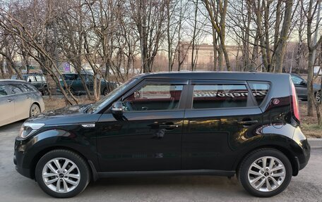 KIA Soul II рестайлинг, 2018 год, 1 900 000 рублей, 3 фотография