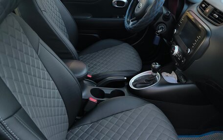 KIA Soul II рестайлинг, 2018 год, 1 900 000 рублей, 24 фотография