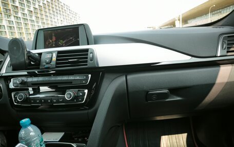 BMW 3 серия, 2016 год, 2 600 000 рублей, 7 фотография