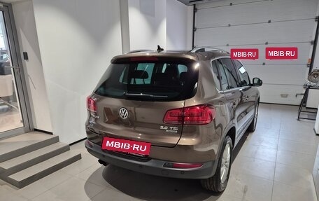 Volkswagen Tiguan I, 2015 год, 1 349 000 рублей, 4 фотография