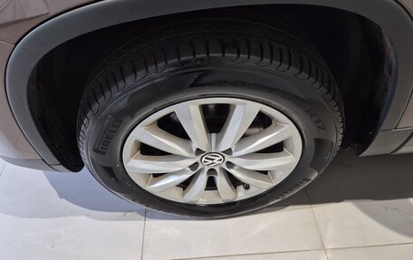 Volkswagen Tiguan I, 2015 год, 1 349 000 рублей, 15 фотография