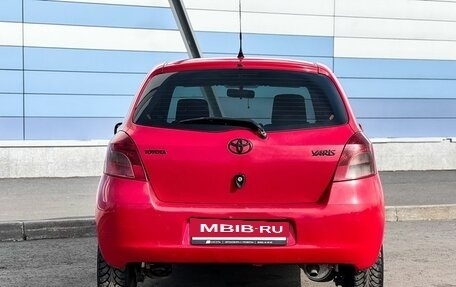 Toyota Yaris III рестайлинг, 2008 год, 439 000 рублей, 6 фотография
