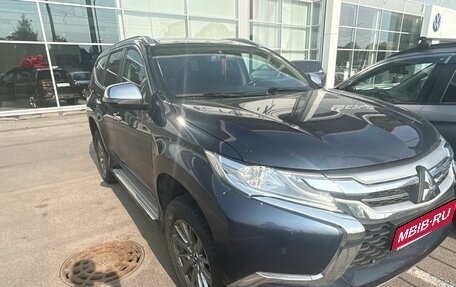 Mitsubishi Pajero Sport III рестайлинг, 2019 год, 2 299 000 рублей, 1 фотография