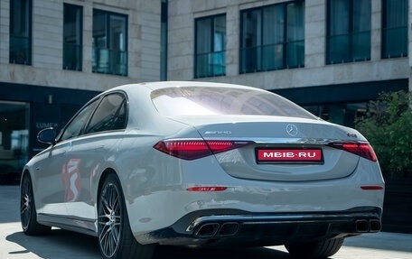 Mercedes-Benz S-Класс AMG, 2023 год, 23 000 000 рублей, 17 фотография
