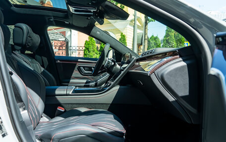 Mercedes-Benz S-Класс AMG, 2023 год, 23 000 000 рублей, 34 фотография
