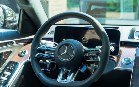 Mercedes-Benz S-Класс AMG, 2023 год, 23 000 000 рублей, 32 фотография