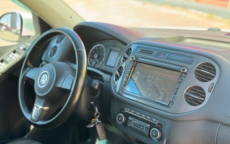 Volkswagen Tiguan I, 2011 год, 1 199 999 рублей, 13 фотография