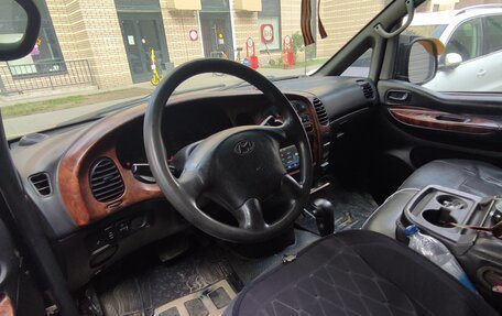 Hyundai Starex I рестайлинг, 2003 год, 550 000 рублей, 4 фотография