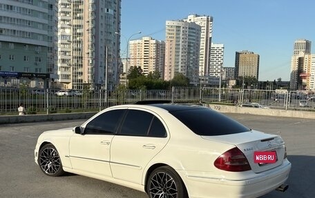 Mercedes-Benz E-Класс, 2003 год, 660 000 рублей, 6 фотография