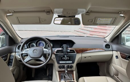 Mercedes-Benz C-Класс, 2011 год, 1 550 000 рублей, 6 фотография