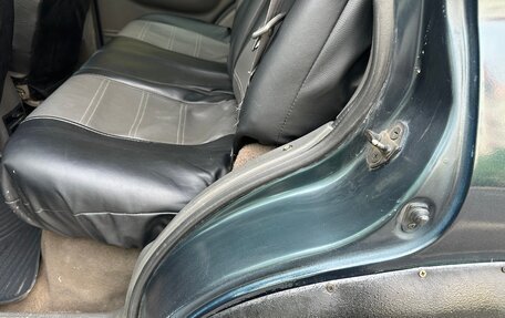 KIA Sportage IV рестайлинг, 2002 год, 415 000 рублей, 24 фотография
