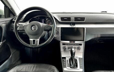 Volkswagen Passat B7, 2012 год, 799 000 рублей, 14 фотография