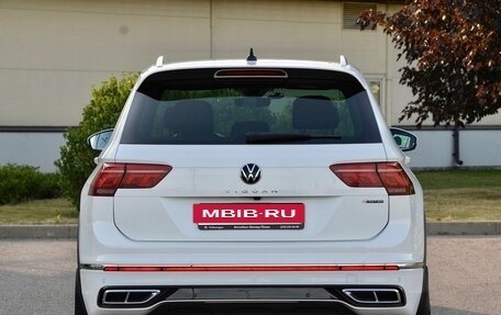 Volkswagen Tiguan II, 2021 год, 3 350 000 рублей, 4 фотография