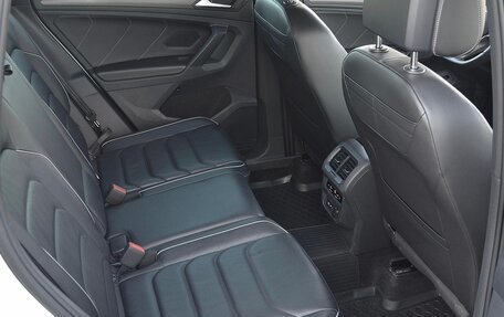 Volkswagen Tiguan II, 2021 год, 3 350 000 рублей, 19 фотография