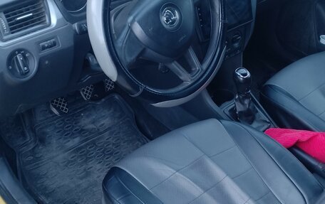 Skoda Rapid I, 2017 год, 650 000 рублей, 4 фотография