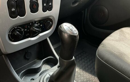 Renault Logan I, 2014 год, 720 000 рублей, 17 фотография