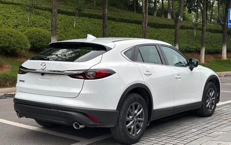 Mazda CX-4, 2020 год, 1 868 800 рублей, 5 фотография