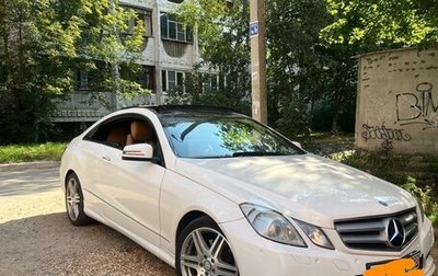 Mercedes-Benz E-Класс, 2012 год, 1 350 000 рублей, 1 фотография