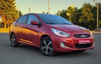 Hyundai Solaris II рестайлинг, 2014 год, 880 000 рублей, 1 фотография