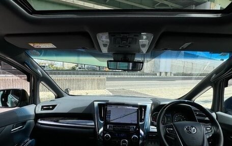 Toyota Alphard III, 2021 год, 3 090 000 рублей, 2 фотография