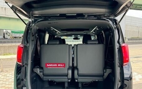 Toyota Alphard III, 2021 год, 3 090 000 рублей, 5 фотография
