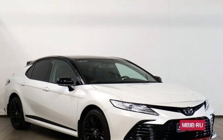 Toyota Camry, 2021 год, 4 150 000 рублей, 3 фотография