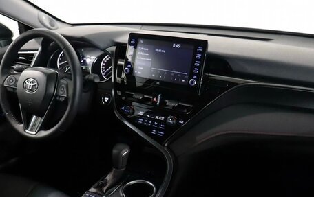 Toyota Camry, 2021 год, 4 150 000 рублей, 11 фотография