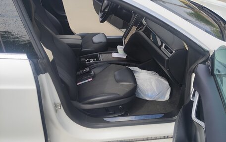Tesla Model S I, 2016 год, 2 700 000 рублей, 4 фотография