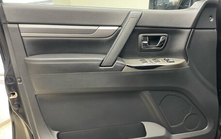 Mitsubishi Pajero IV, 2017 год, 2 598 000 рублей, 8 фотография