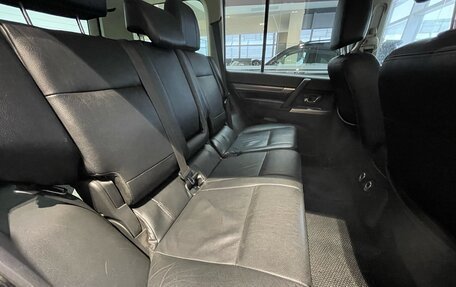 Mitsubishi Pajero IV, 2017 год, 2 598 000 рублей, 17 фотография