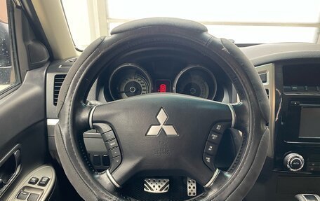 Mitsubishi Pajero IV, 2017 год, 2 598 000 рублей, 14 фотография