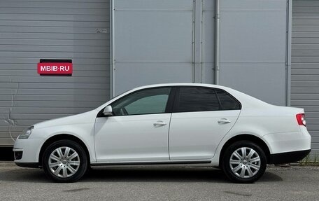 Volkswagen Jetta VI, 2010 год, 690 000 рублей, 3 фотография