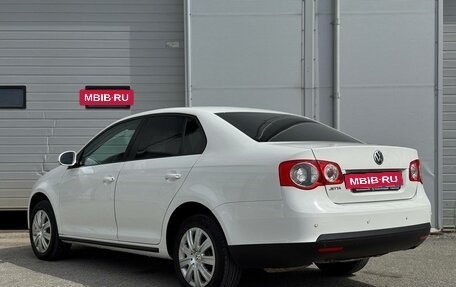 Volkswagen Jetta VI, 2010 год, 690 000 рублей, 7 фотография