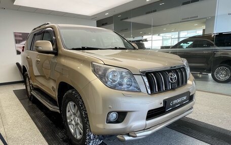 Toyota Land Cruiser Prado 150 рестайлинг 2, 2011 год, 2 399 000 рублей, 4 фотография