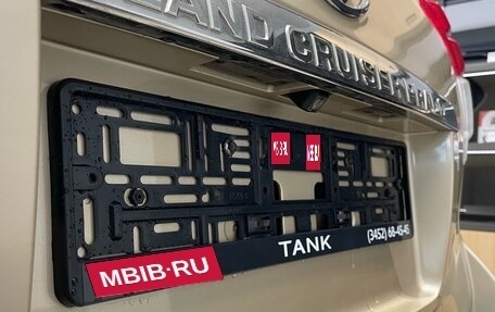 Toyota Land Cruiser Prado 150 рестайлинг 2, 2011 год, 2 399 000 рублей, 10 фотография