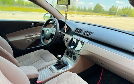 Volkswagen Passat B6, 2006 год, 545 000 рублей, 9 фотография